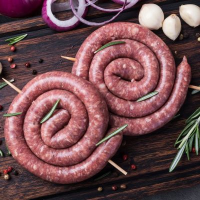 Λουκάνικα με τσιμένι