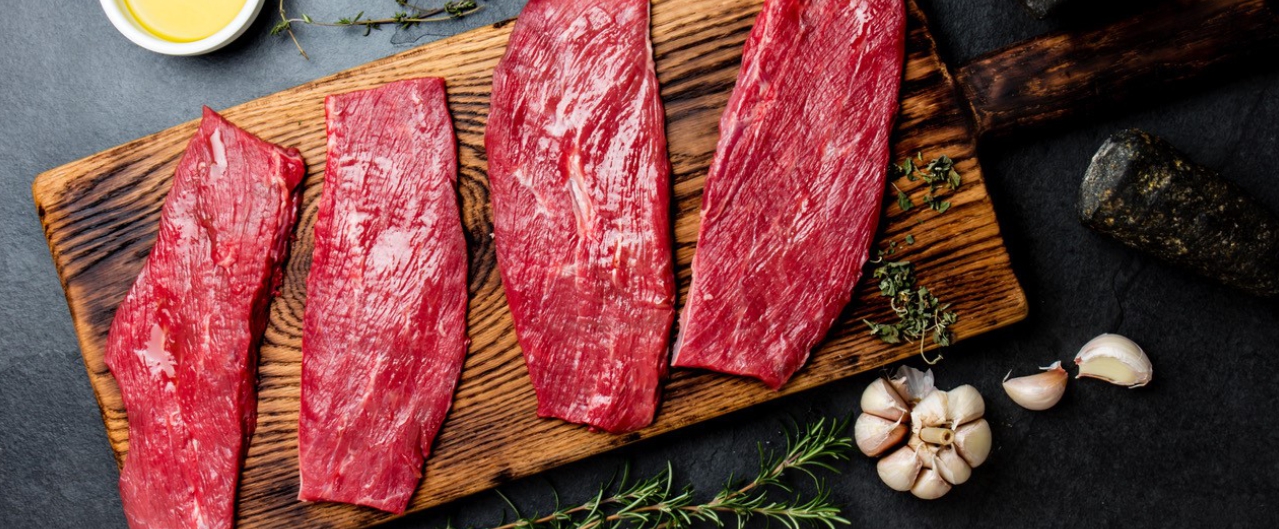 FLAT IRON Steak: η επίπεδη εύγευστη μπριζόλα